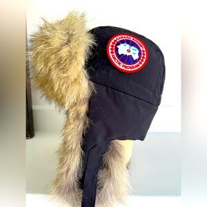 Canada Goose Dames Aviator Hat
 real fur ladies